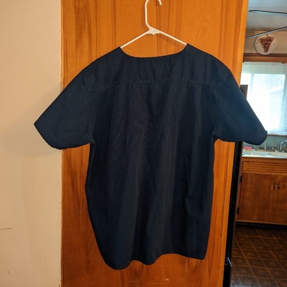 Carhartt Scrub Top - Picture 6 of 6